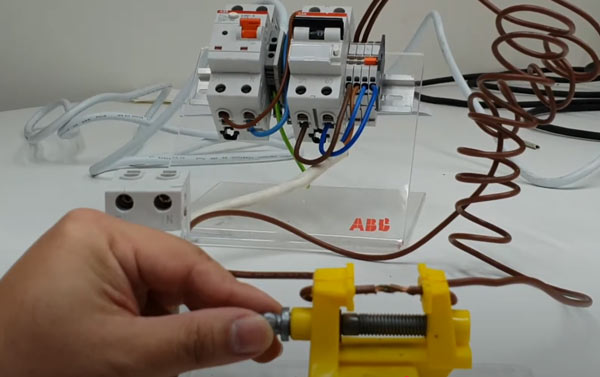 AFDD testing with using ABB S-ARC AFDD testing with using ABB S-ARC