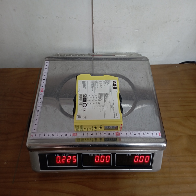 2TLA010070R0000 ABB Output module - Image 2