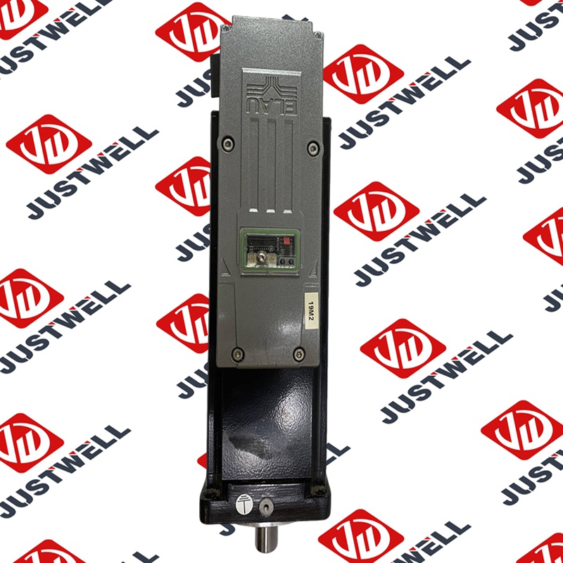 VIA1003C02A0000  SCHHEIDER   Output module